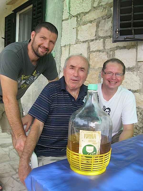 4IMG_5489 600 NizeticsaZetovima